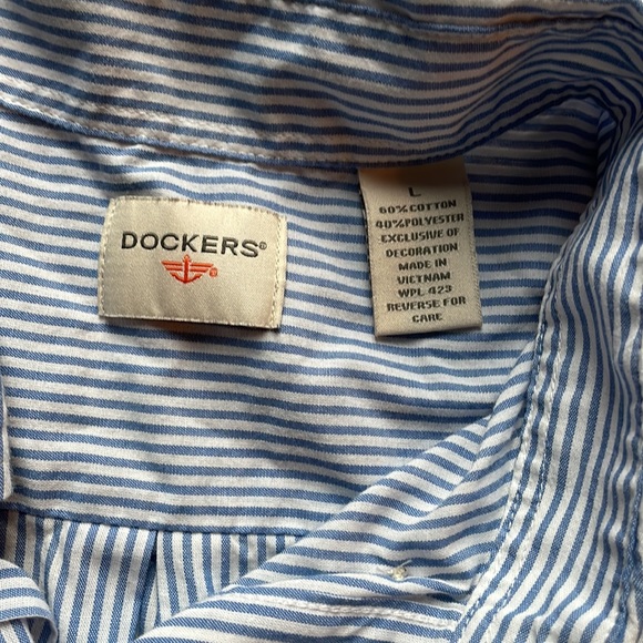 Dockers Button Down collar shirt 60% cotton 40 % polyester front left pocket - Picture 7 of 7